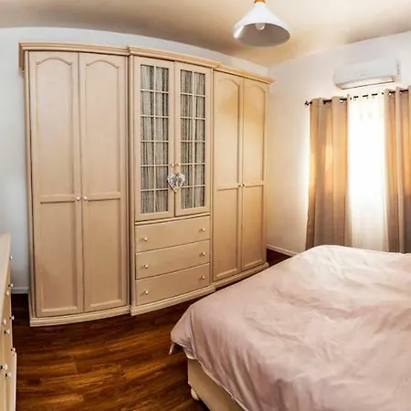 Penthouse With Large Terrace Pietà