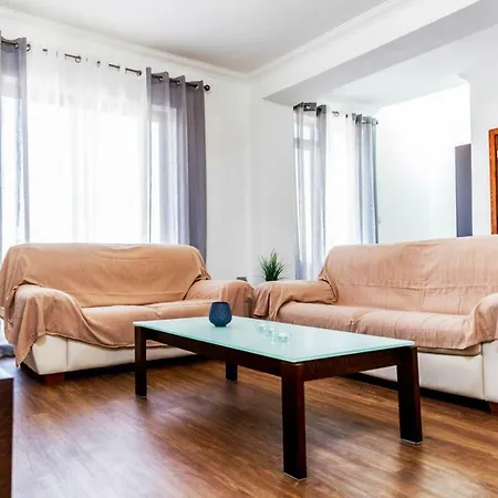 Apartman Penthouse With Large Terrace *